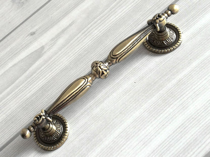Antique Bronze Georgian Cabinet Pull - 2.5" 3.75" 5"