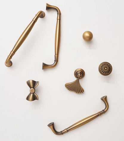 Antique bronze kitchen pulls for vintage style home decoration 