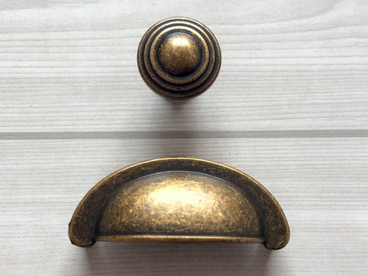 2-3/4" Antique Brass Cup Drawer Pull Cabinet Knob 2.75 Inch 70 mm Centers