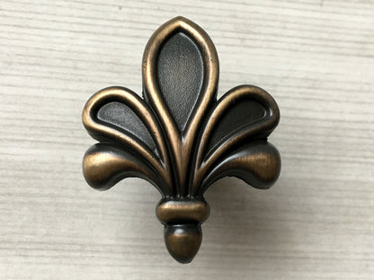 Fleur De Lis Cabinet Pulls, Vintage Style Drawer Knobs, Bronze Black White Gold Brass