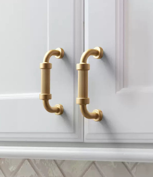3" 5" 7.5" Fluted Cabinet D Pulls in Matte Black / Brushed Gold, Classic Kitchen Hardware