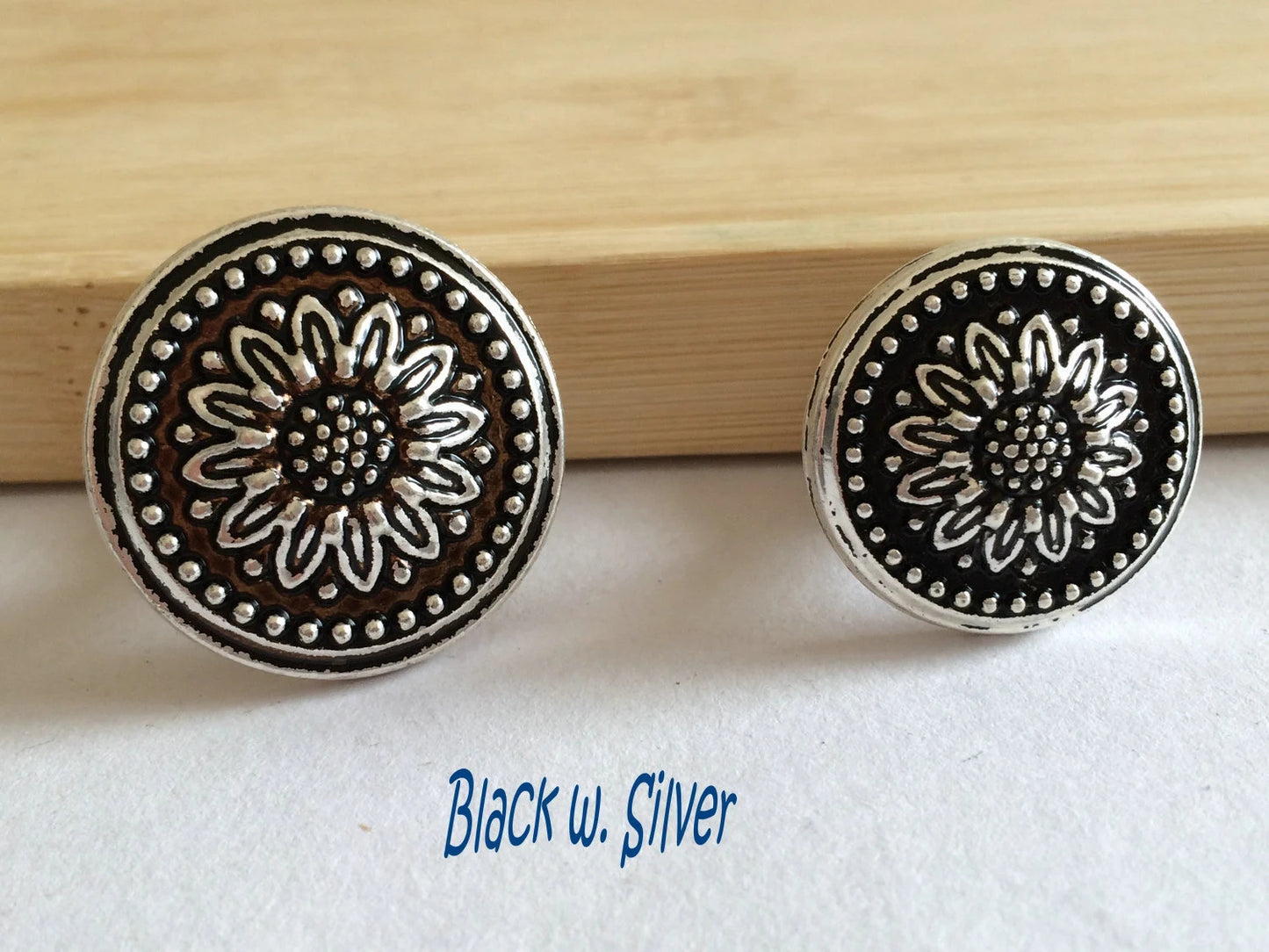 Shabby Chic Sunflower Drawer Pull, Floral Cabinet Knob, Antique Silver Bronze White Gold Copper Black
