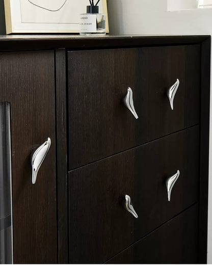 Polished chrome bird cupboard knobs for modern homes 