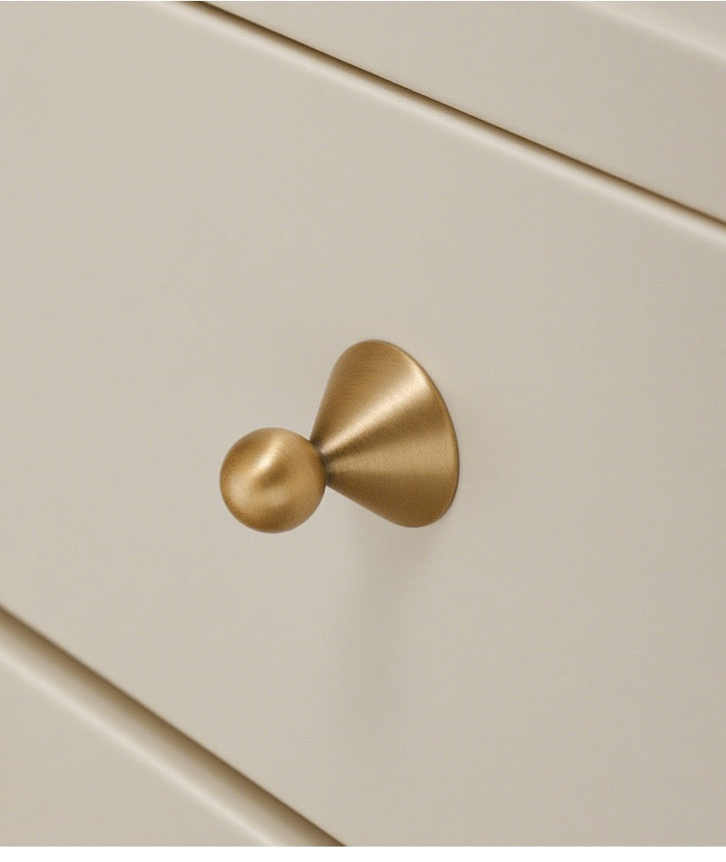 Antique Bronze Cabinet Knobs, Zinc Alloy, Classic Retro Kitchen Hardware