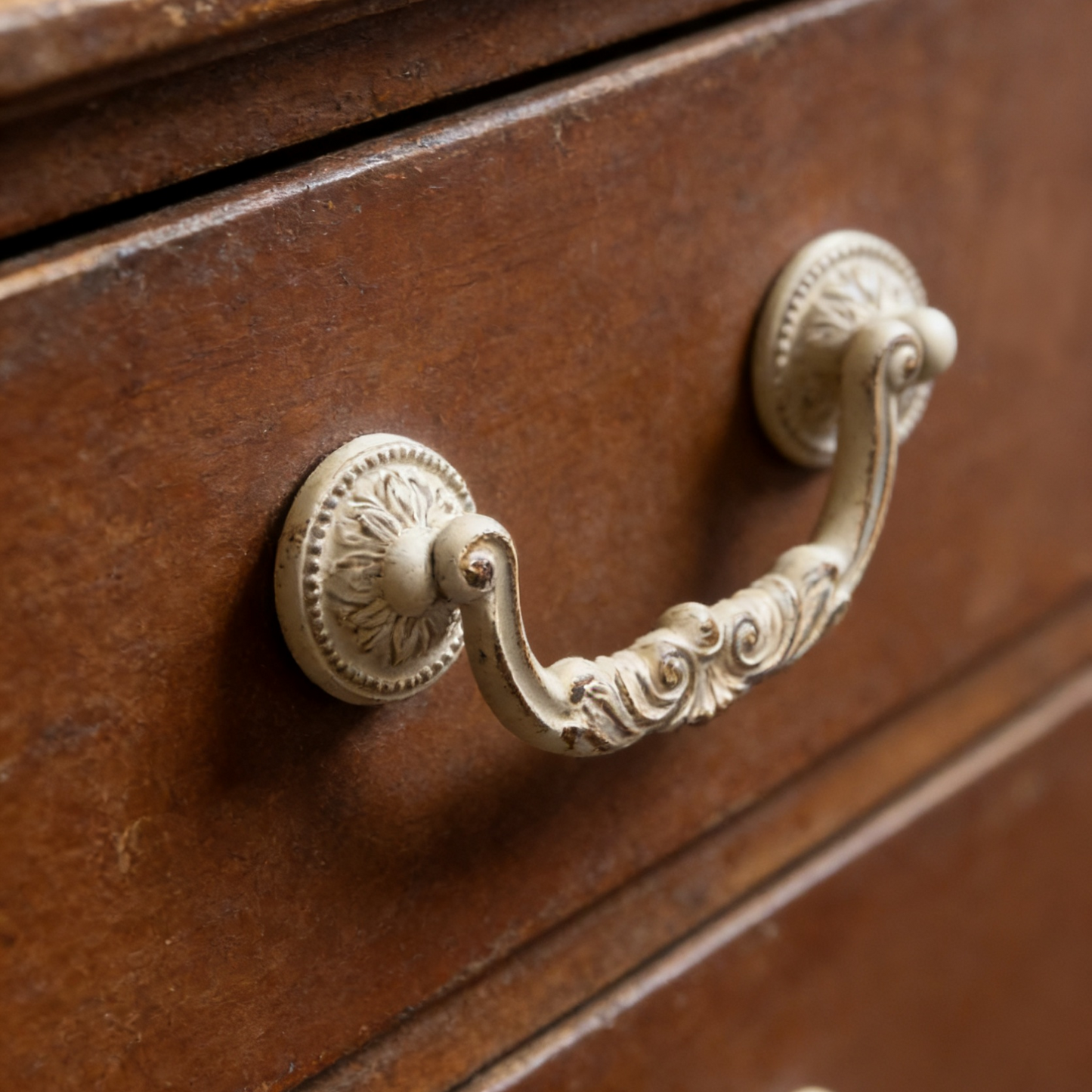 Shabby Chic Drawer Handle, French Country Swing Pull, Creamy White Gold - LynnsHardware
