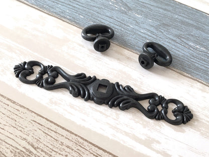 Vintage Style Ring Pull & Drawer Knob w. Backplate, Antique Black