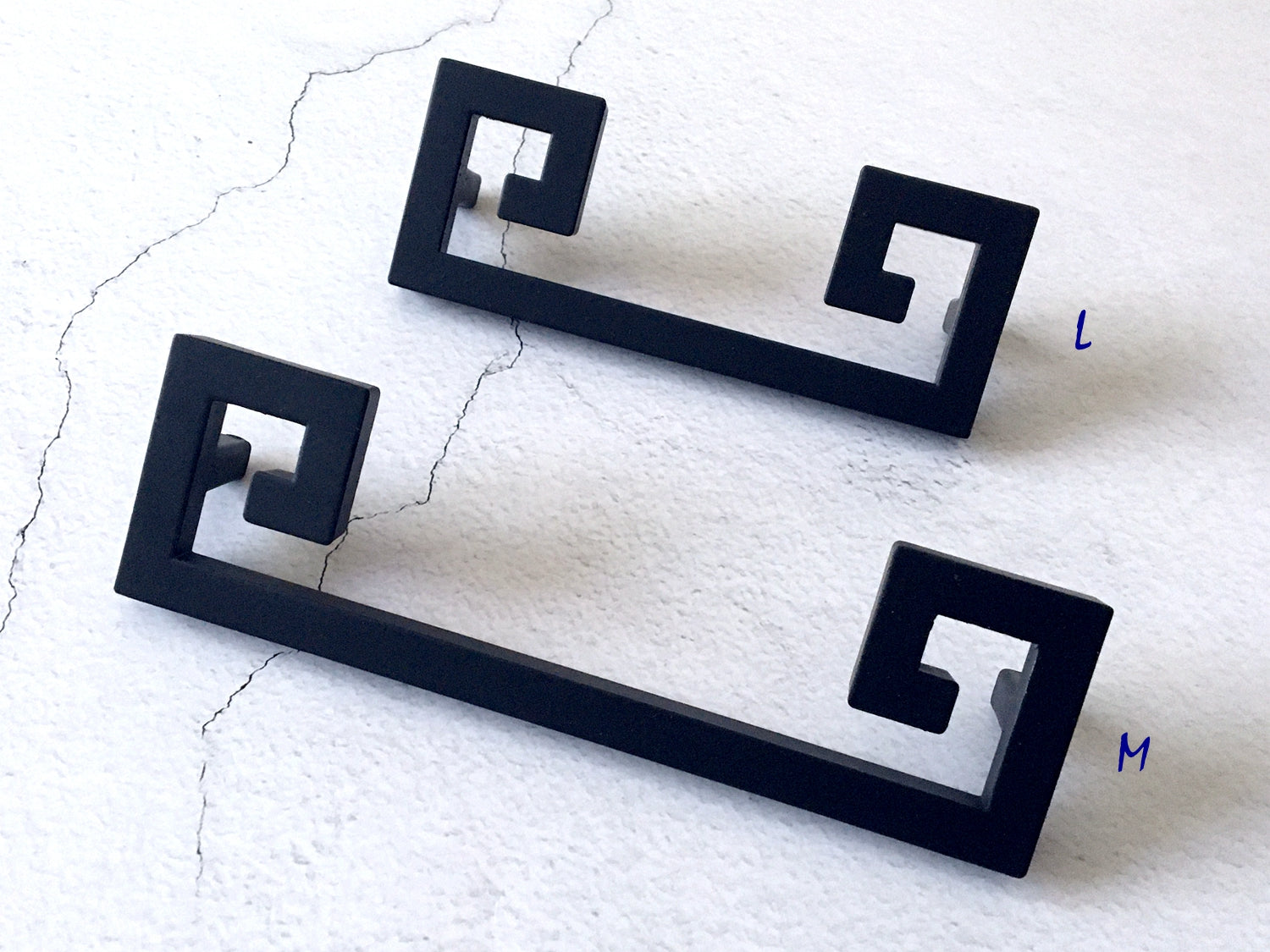 Matte Black Drawer Pull - 2.5" 3.75" 5" - LynnsHardware