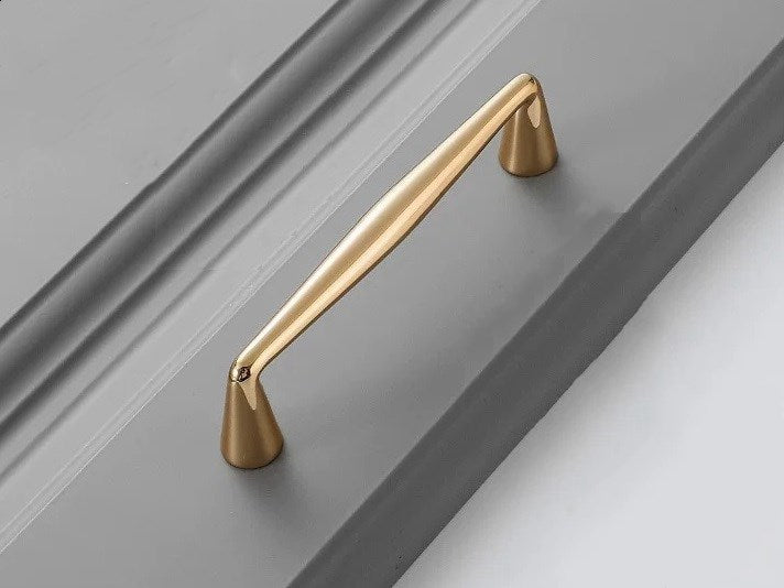 Polished Brass Cabinet Pulls - 3.75" to 12.5" - LynnsHardware