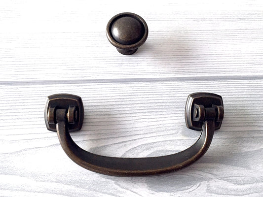 3-5/8" Centers Vintage Style Drop Bail Drawer Pulls, Antique Bronze