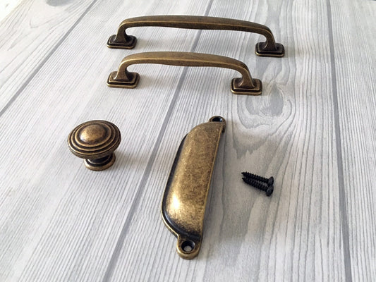 3.75" 5" Antique Bronze Cabinet Handle & Cup Drawer Pull - LynnsHardware