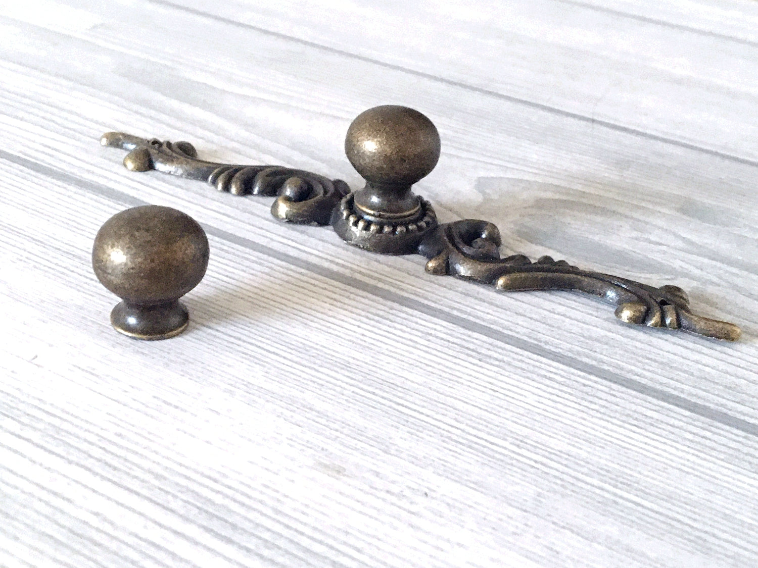 Antique Bronze Round Drawer Knob with Backplate - LynnsHardware