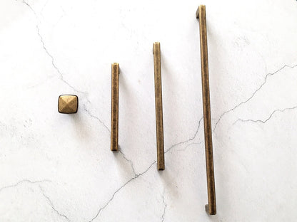 Antique Bronze Cabinet Square Bar Handle - Rustic Retro Hardware