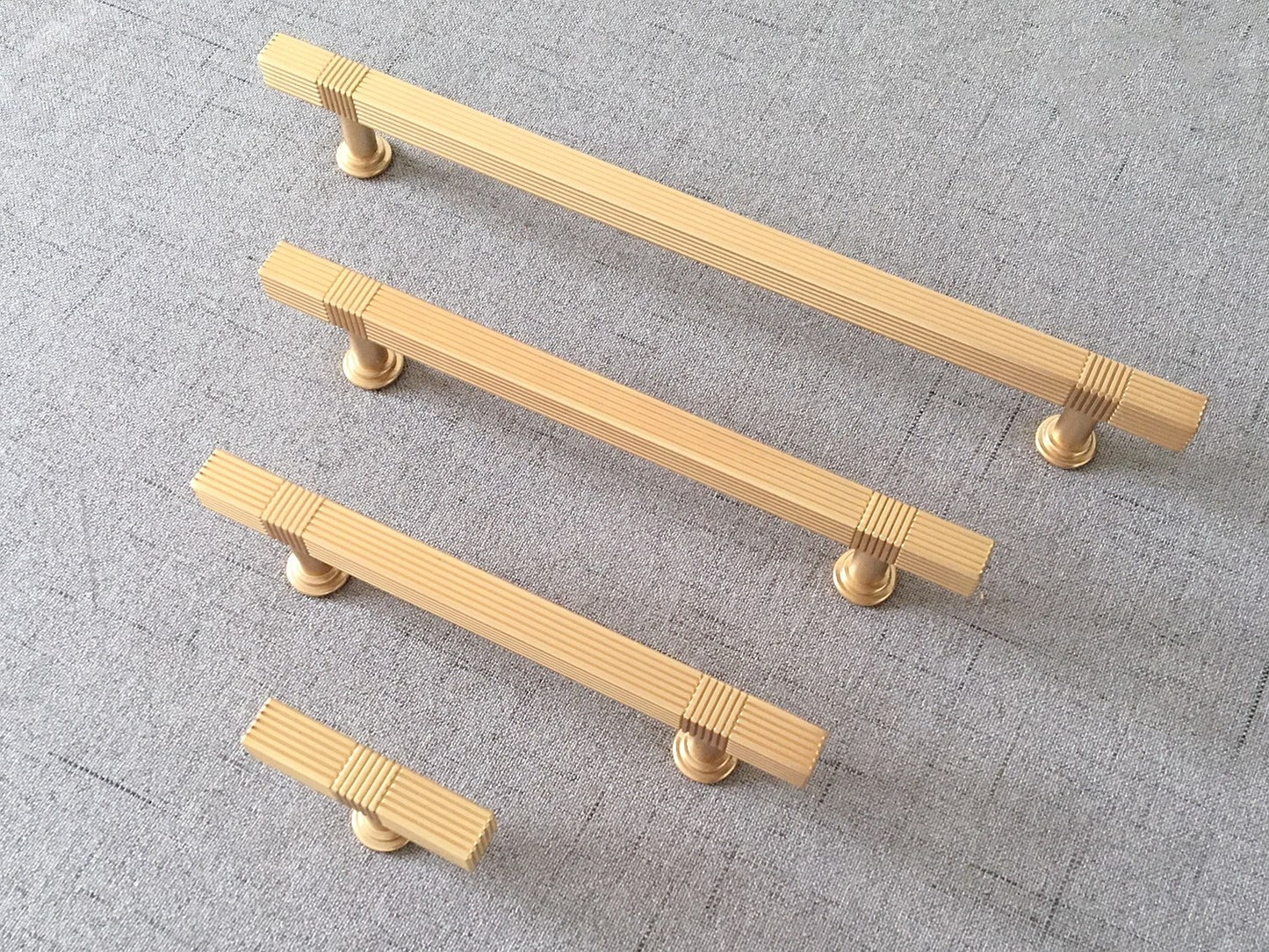 3.75" 5" 7.5" Striped Square Cabinet Pull - Brushed Gold