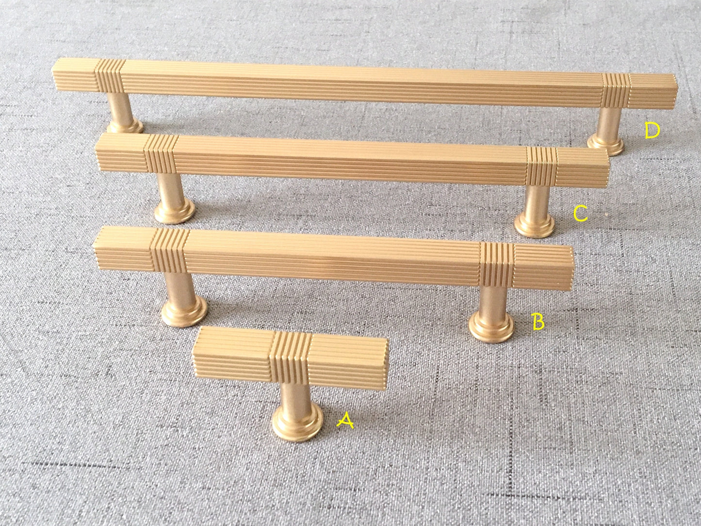 3.75" 5" 7.5" Striped Square Cabinet Pull - Brushed Gold