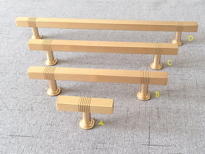 3.75" 5" 7.5" Striped Square Cabinet Pull - Brushed Gold