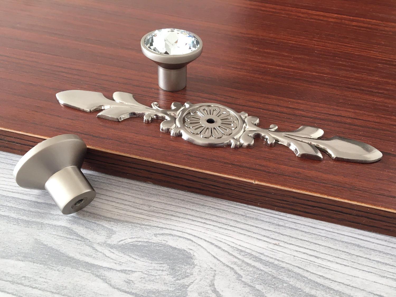 Clear Glass Drawer Knobs with Brushed Nickel Backplate - LynnsHardware