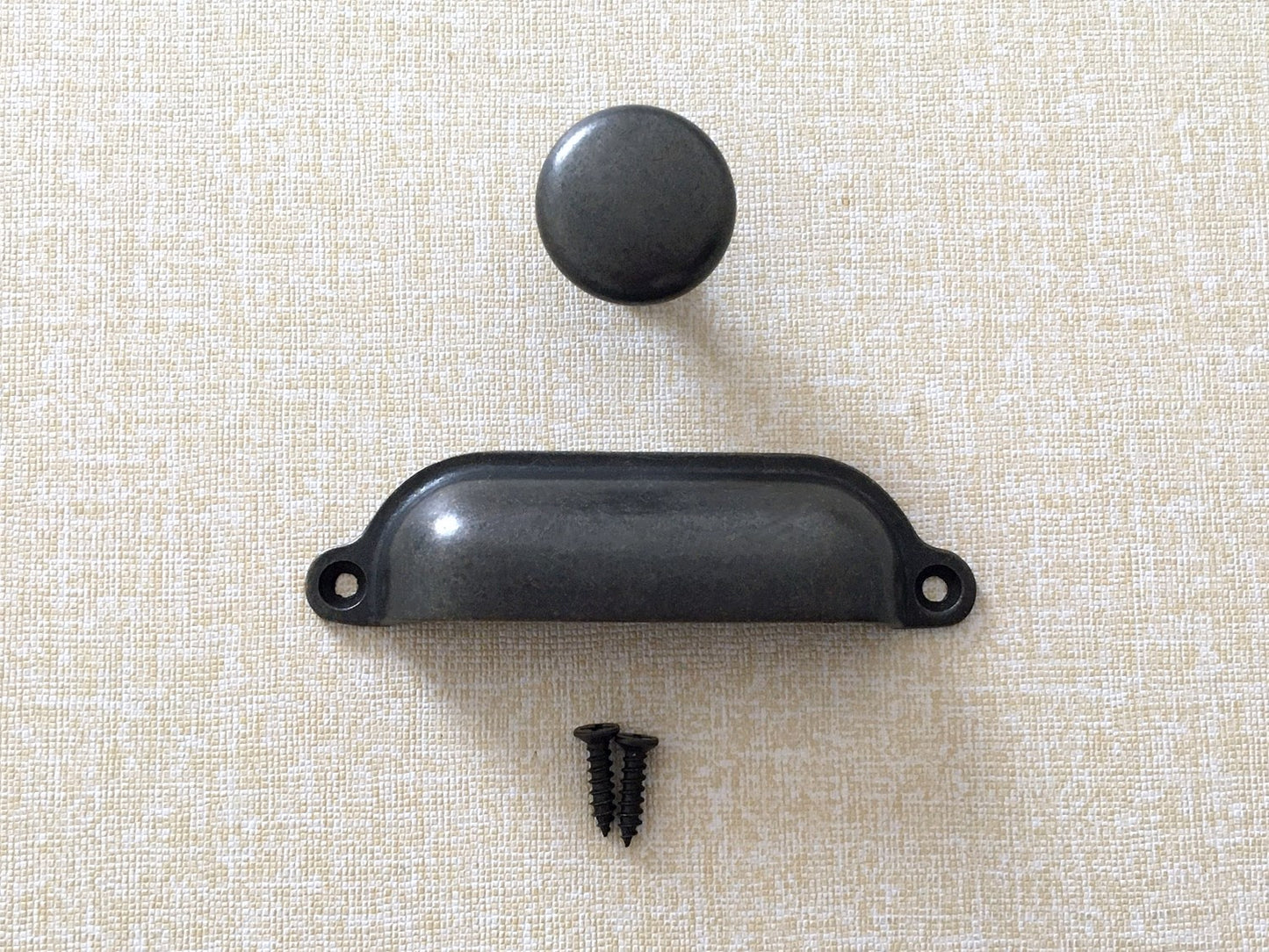 3.5" Cup Drawer Pull & Knob - Dark Antique Bronze