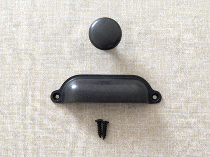 3.5" Cup Drawer Pull & Knob - Dark Antique Bronze
