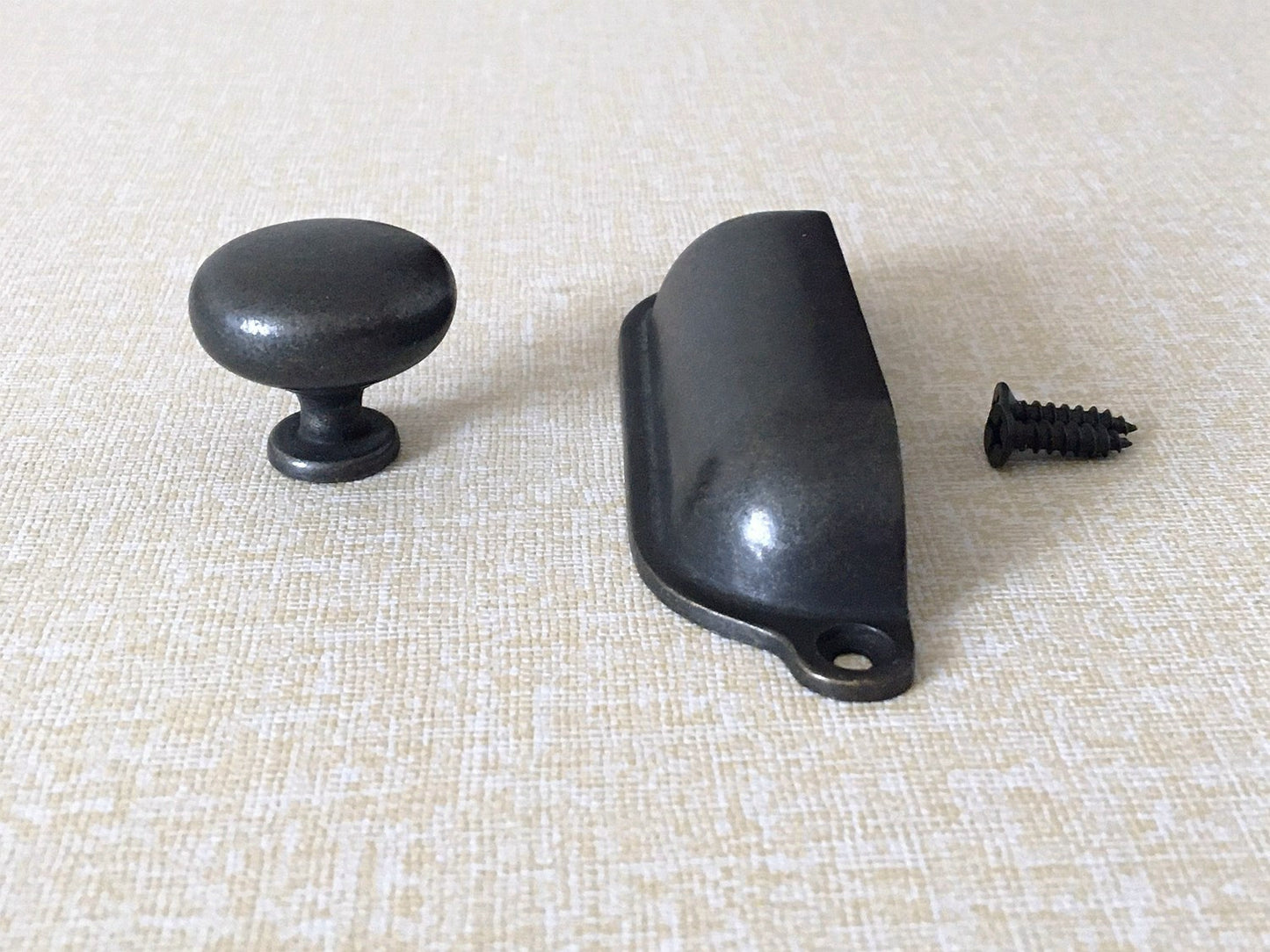 3.5" Cup Drawer Pull & Knob - Dark Antique Bronze
