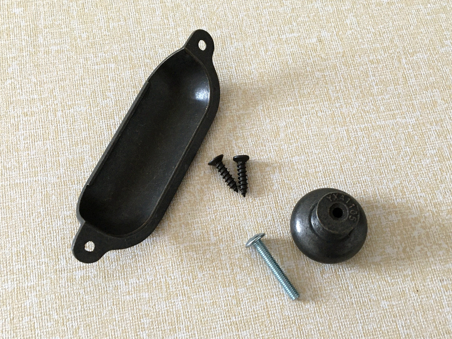 3.5" Cup Drawer Pull & Knob - Dark Antique Bronze