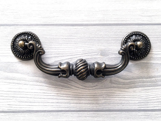 5.75" Vintage Style Swing Bail Drawer Pull, Antique Bronze/Black