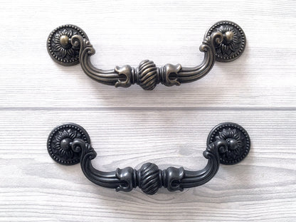 5.75" Vintage Style Swing Bail Drawer Pull, Antique Bronze/Black