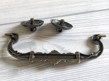 5.25" Antique Bronze Vintage Style Swing Bail Drawer Pull, Round Knob, Rustic Hardware