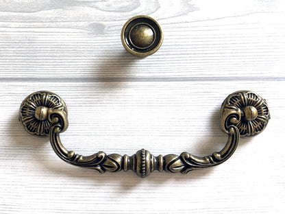 5.25" Antique Bronze Vintage Style Swing Bail Drawer Pull, Round Knob, Rustic Hardware