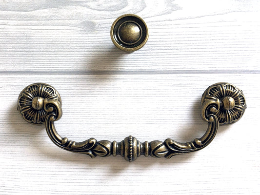 5.25" Antique Bronze Vintage Style Swing Bail Drawer Pull, Round Knob, Rustic Hardware