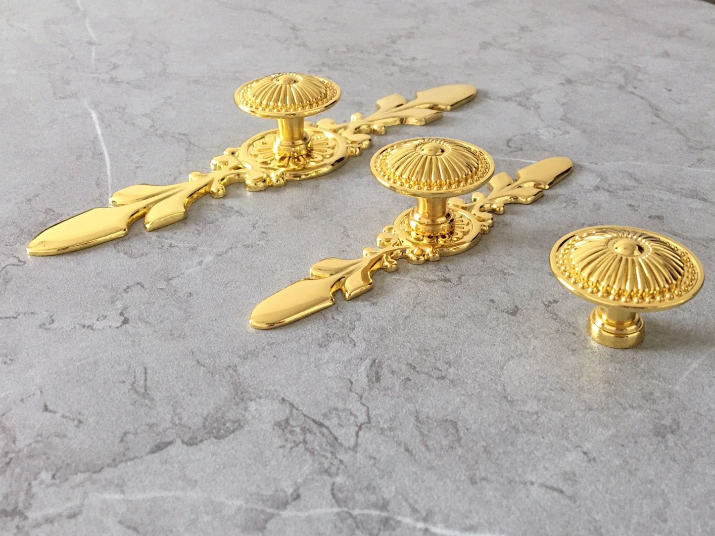 Polished Gold Cabinet Knob with Floral Backplate - LynnsHardware