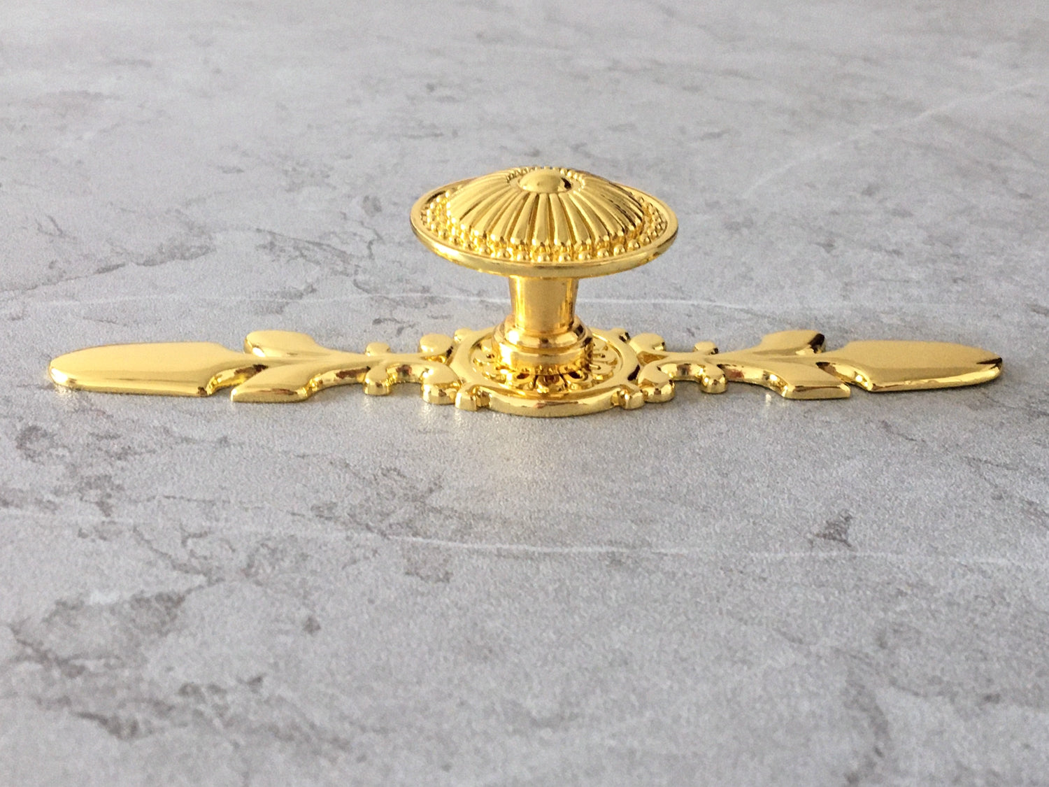 Polished Gold Cabinet Knob with Floral Backplate - LynnsHardware