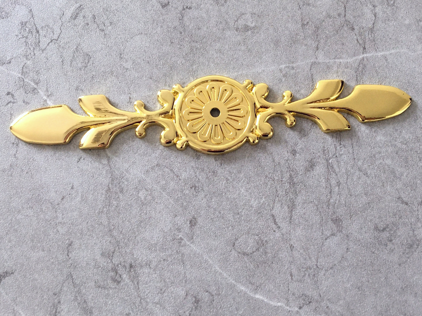 Polished Gold Cabinet Knob with Floral Backplate - LynnsHardware