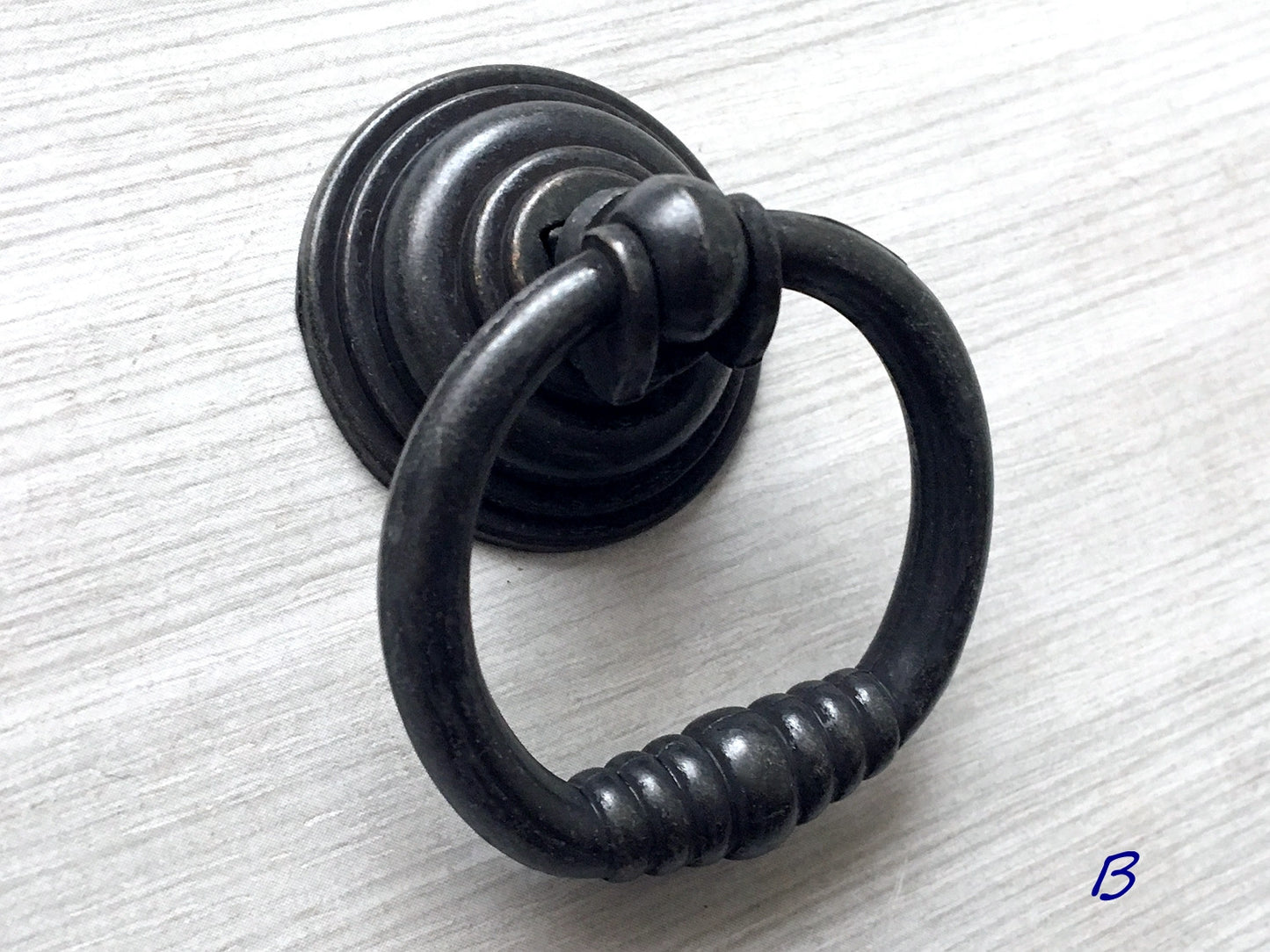 5.5" Vintage Drop Ring Pull & Swing Bail Handle - Dark Antique Bronze - LynnsHardware