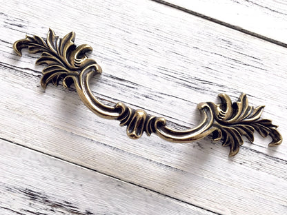 Antique Bronze Cabinet Door Handle, Leafy Drawer Pulls, French Provincial Vertical Hardware