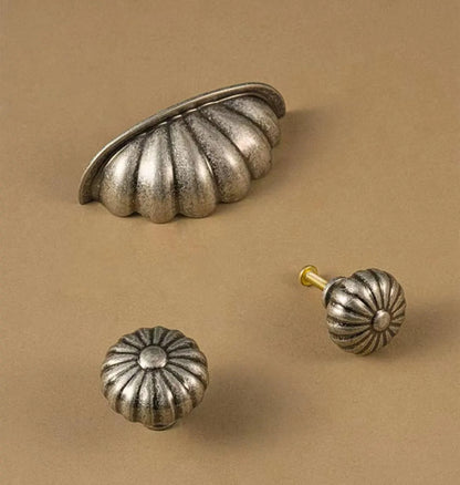 Scalloped Hooded Drawer Pulls 2-1/2 inches