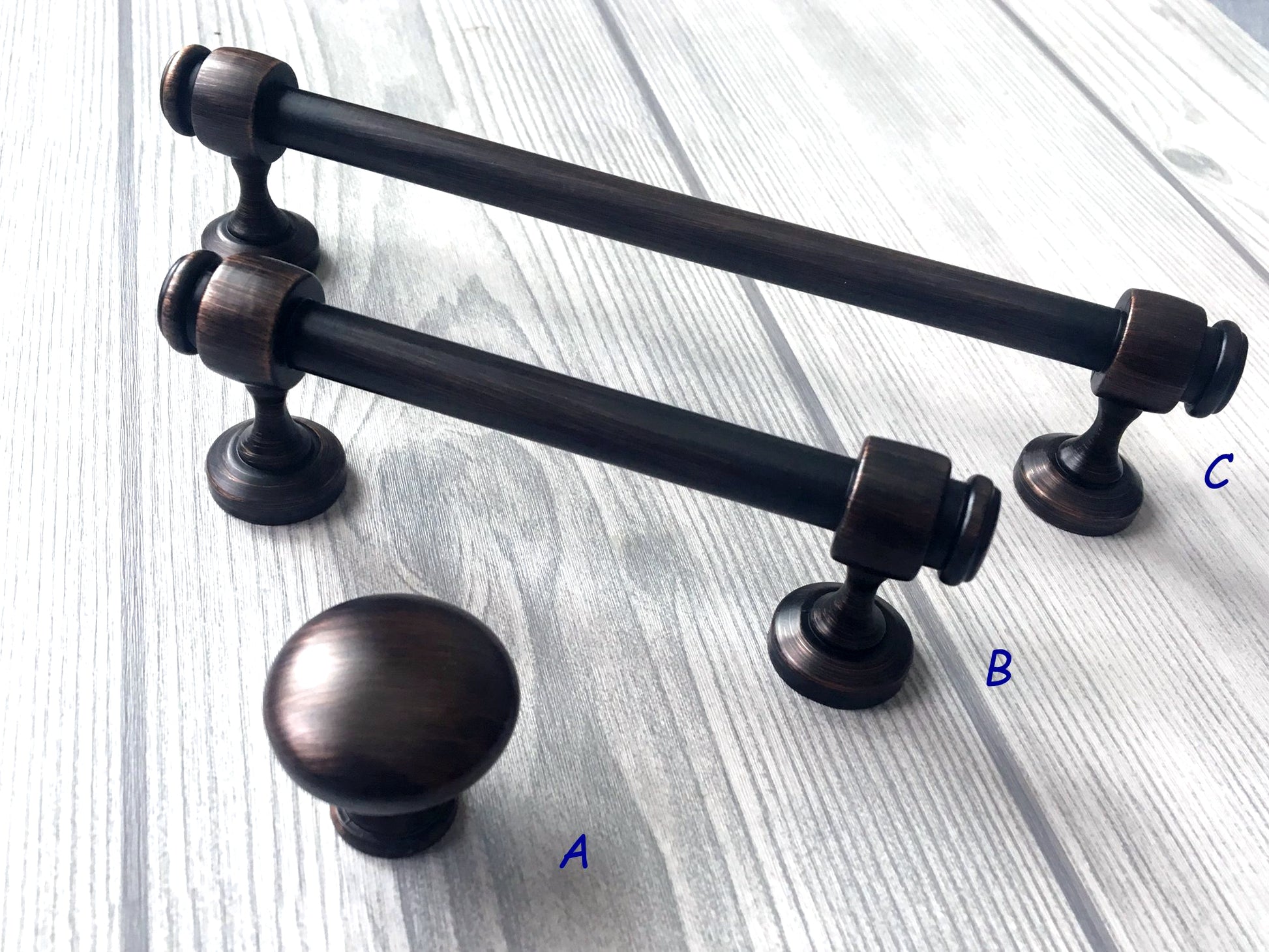 3.5" 6" Centers Oil Rubbed Bronze Cabinet Bar Pull - LynnsHardware
