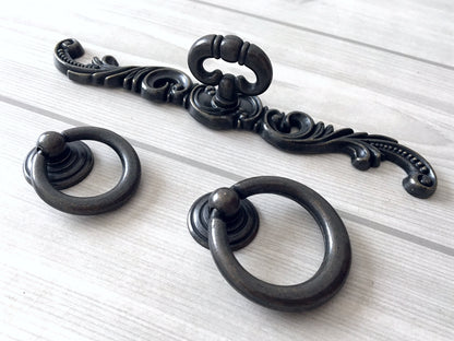 Dark Antique Bronze Ring Knobs
