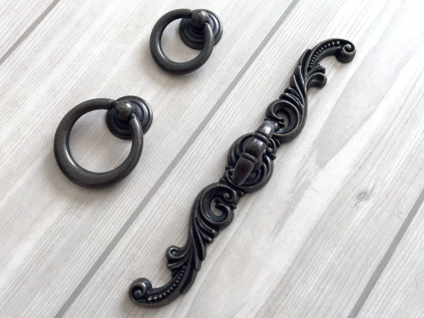 Dark Antique Bronze Ring Knobs