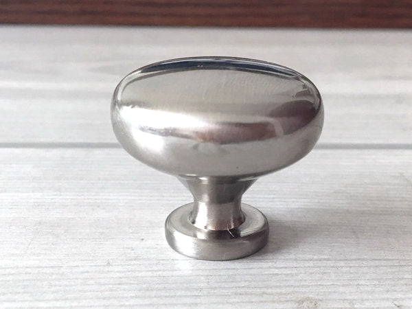 3.5" 6" Centers Nickel Cabinet Bar Pulls - LynnsHardware