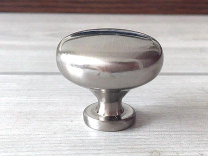 3.5" 6" Centers Nickel Cabinet Bar Pulls - LynnsHardware