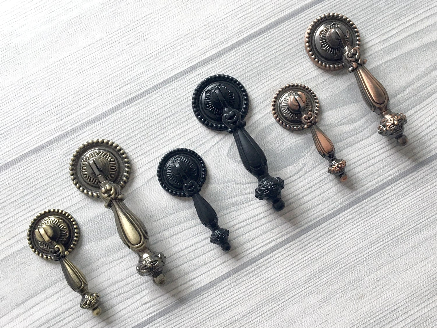 Vintage Style Pendant Cabinet Door Pull, Black Red Bronze