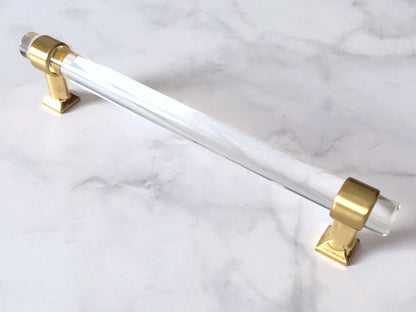 Schubladengriffe, Lucite, Schrankgriffe, Acryl, gebürstetes Goldmessing | Lynns Hardware | 2" 2,5" 3,25" Zentren