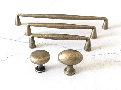 Antique Bronze Cabinet Pull Handles Dresser Drawer Knobs Rustic Retro Kitchen Hardware