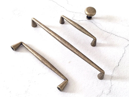 Bronze Cabinet Handles Kitchen Door Knobs Drawer Pulls Lynns Hardware Rustic