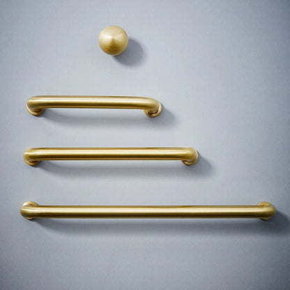 brushed brass cabinet pull knob