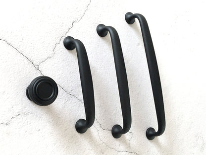Flat Black Kitchen Cabinet Pulls Knobs Lynns Hardware