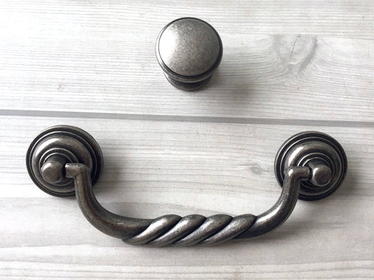 4 1/2" Schubladengriffe Antik Schwarz Silber Zinn Tropfengriff Bail Kommode Pulls Rustikale Schrankgriffe Griff Lynns Hardware 114 mm 4,5"