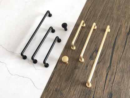 matte black and brushed gold cabinet D pulls with 3.75'' 5'' 7.5'' hole spacing