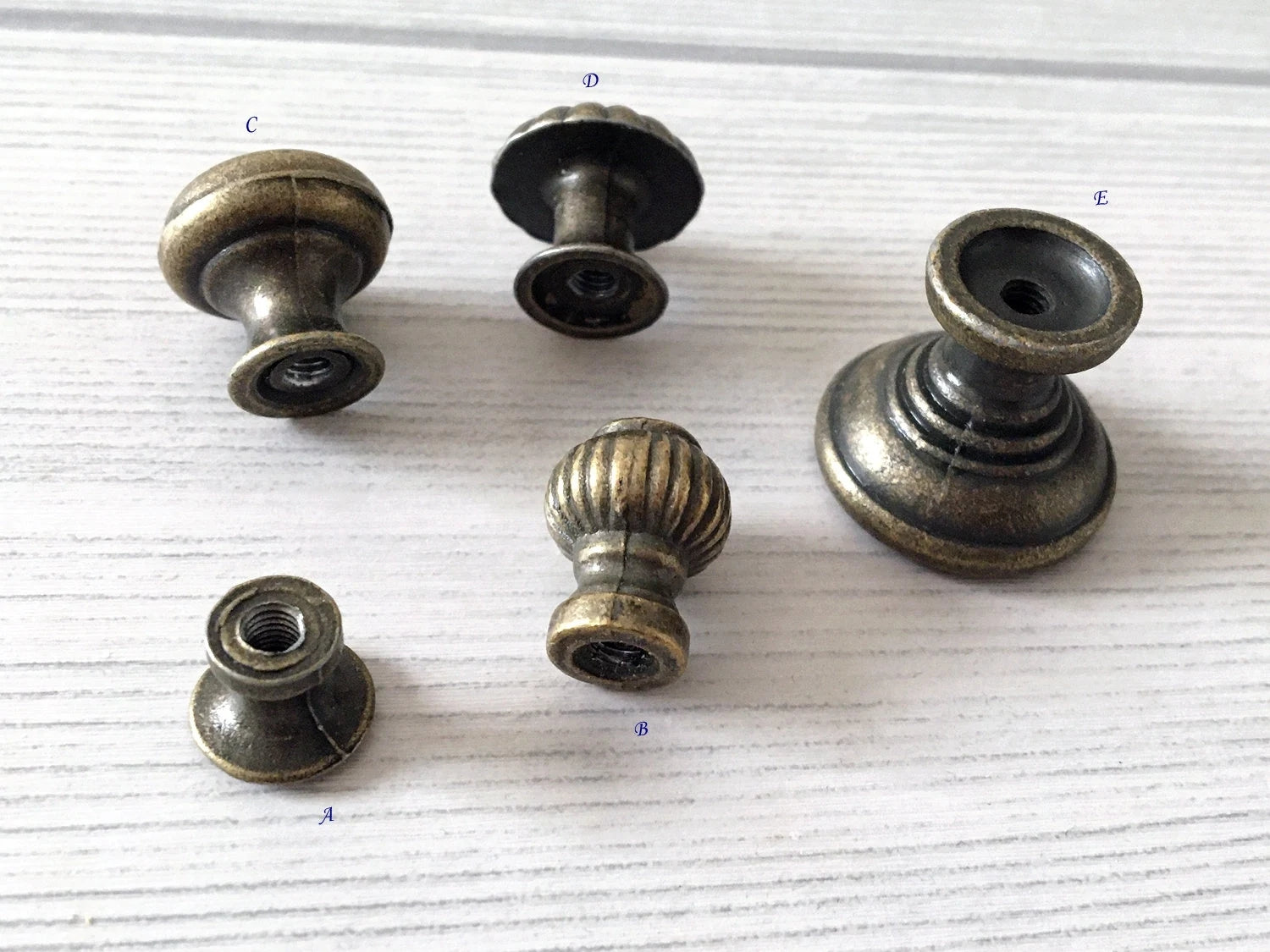 Tiny Antique Bronze Knob Cabinet Pull Dresser Drawer Knobs Retro Kitchen Hardware
