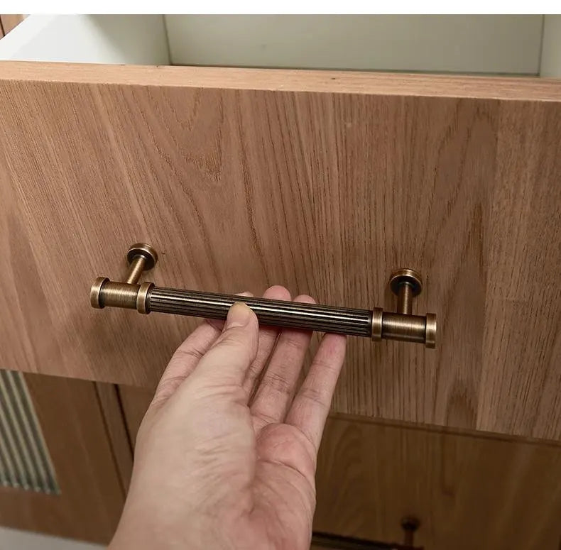 vintage look antique bronze cupboard bar pull